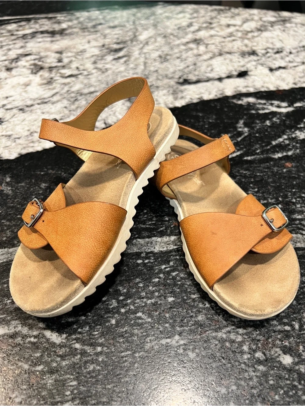 Cat & Jack Toddler Girls Cognac Buckle Sandals Size 10